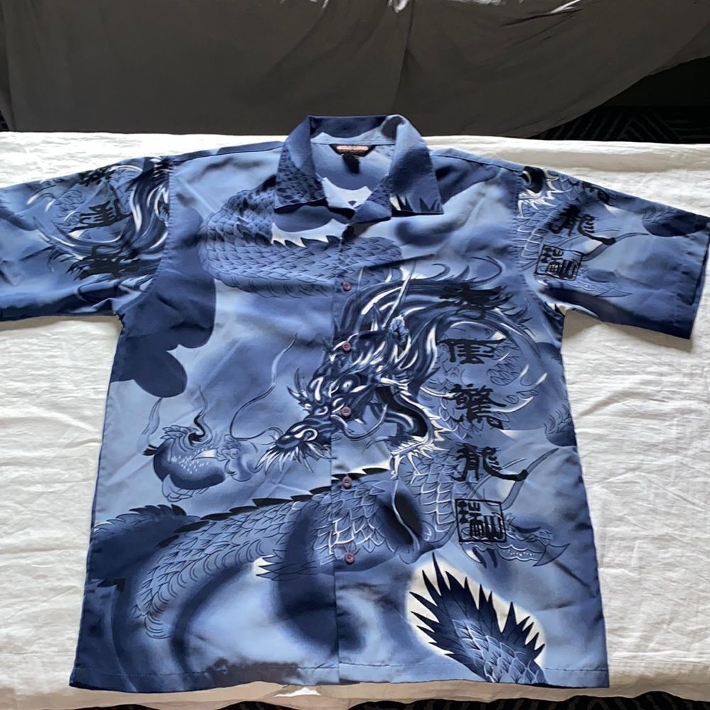 SOLO LOCO ANIMATED Navy Blue Dragon Shirt-M